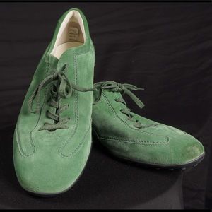 Tod’s Gommino Lace-Up Shoes in Emerald Green Suede